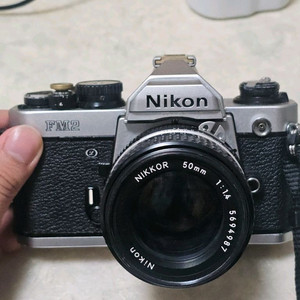 니콘 FM2 + Nikkor 50mm 1.4 필름카메라