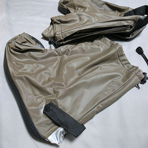 우천 대비 필수템! 휴대용 레인부츠 새상품 판매합니다