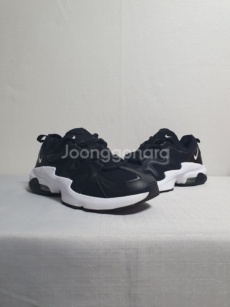 무료배송 250mm 나이키 운동화 에어맥스 그래비톤 블--1