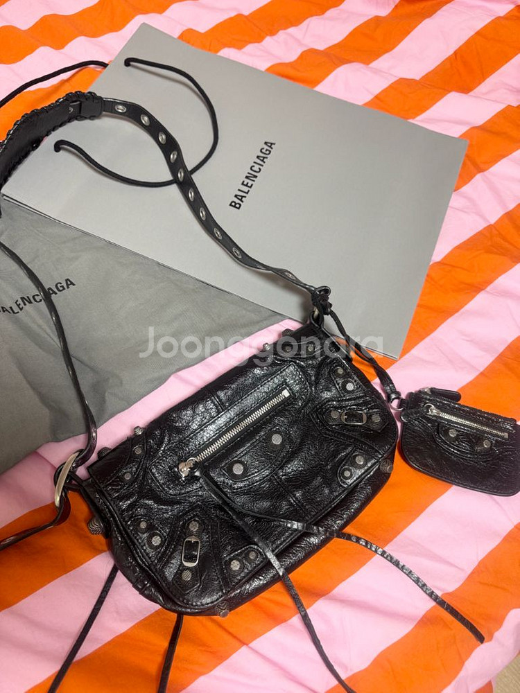 발렌시아가 르 카골 플랩백 XS--0