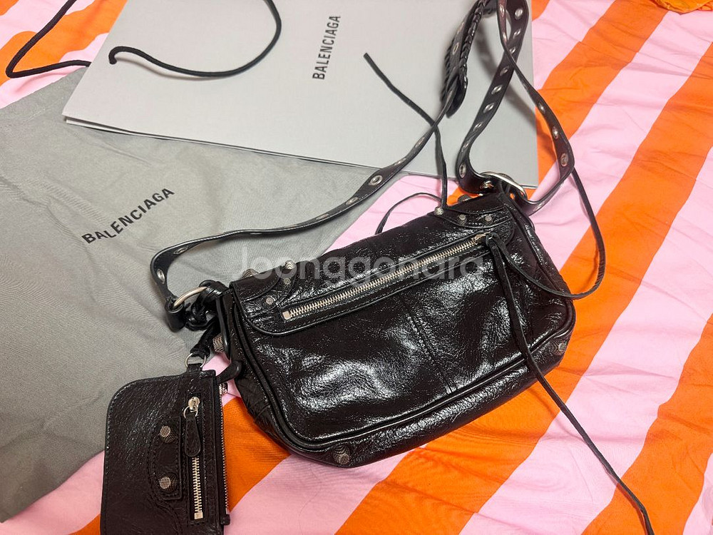 발렌시아가 르 카골 플랩백 XS--2