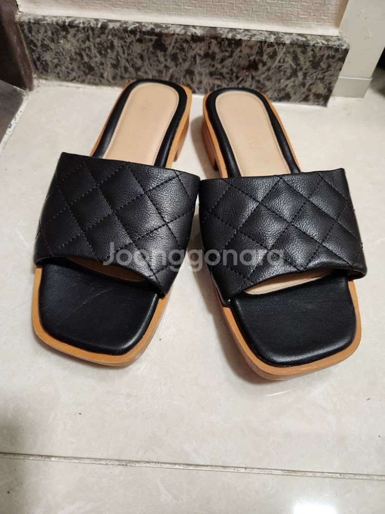 여자검정밴딩샌들 여름슬리퍼 245--0