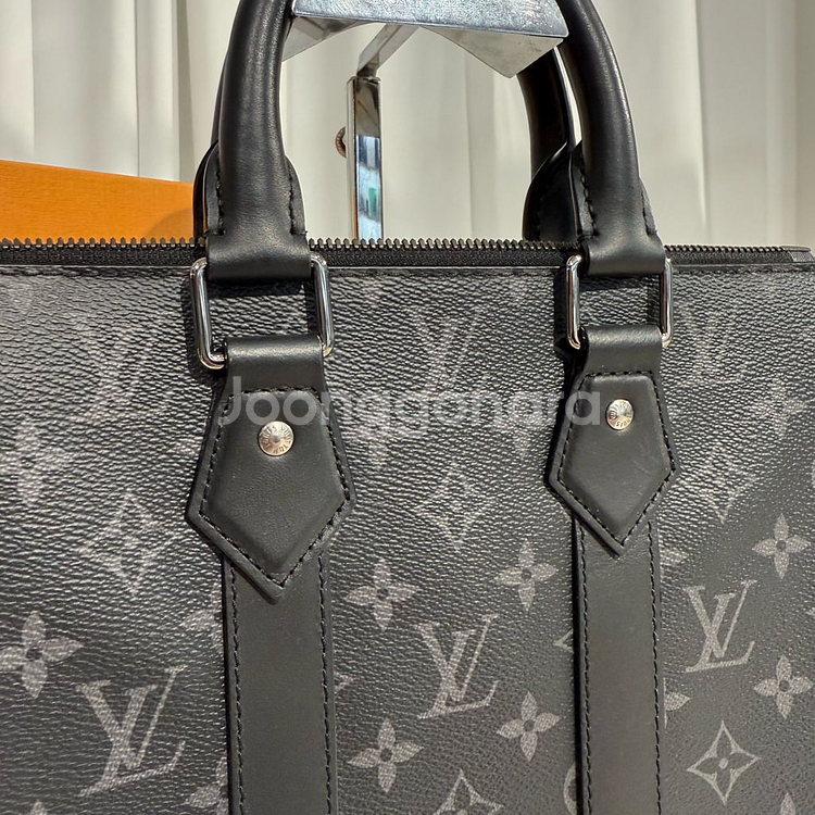 [크로스끈포함]루이비통 이클립스 삭플라 토트 크로스백--1