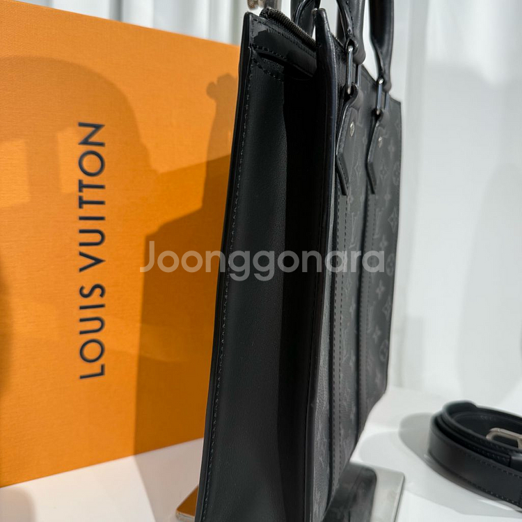 [크로스끈포함]루이비통 이클립스 삭플라 토트 크로스백--2