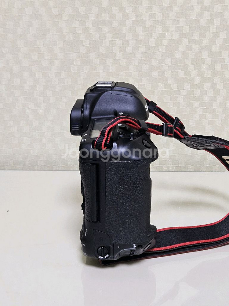 캐논 EOS 1DX Mark2--3