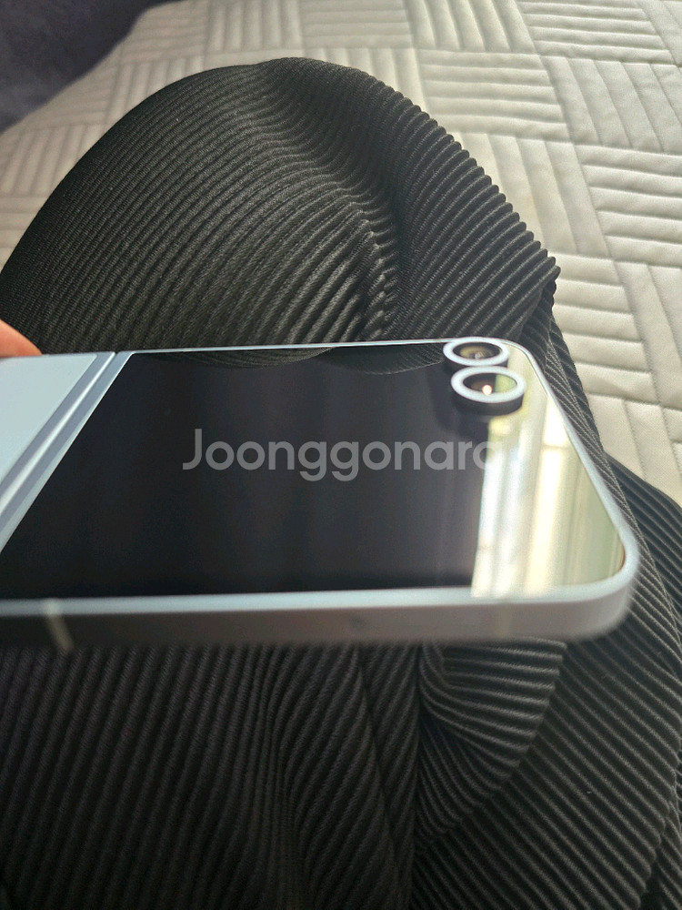 갤럭시 Z 플립6 블루 256GB 자급제 S급 풀박스--4