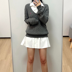 폴로 랄프로렌 핑크 자수포니 그레이 꽈배기 브이넥 니트
