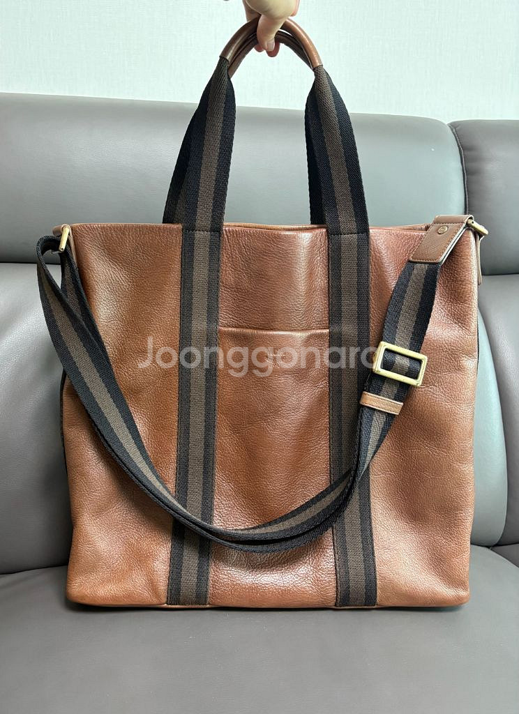 MCM빅토트백.서류가방.희귀템(송아지가죽.상태깨끗좋음--0