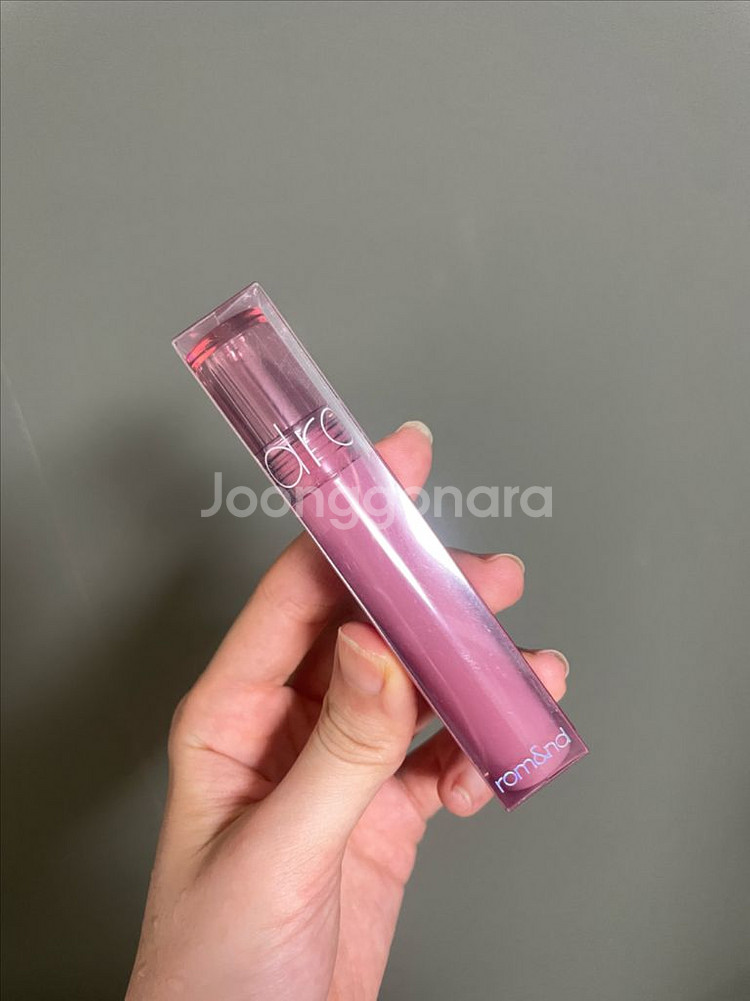 롬앤 글래스팅 컬러 글로스: 로즈 펀치--2