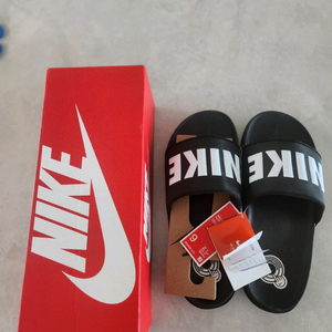 나이키 오프코트 슬라이드