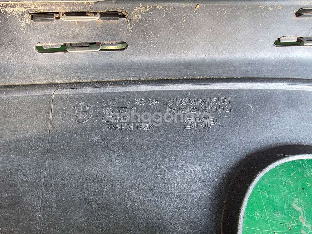 BMW F32 뒤범퍼 중고부품 판매합니다--5