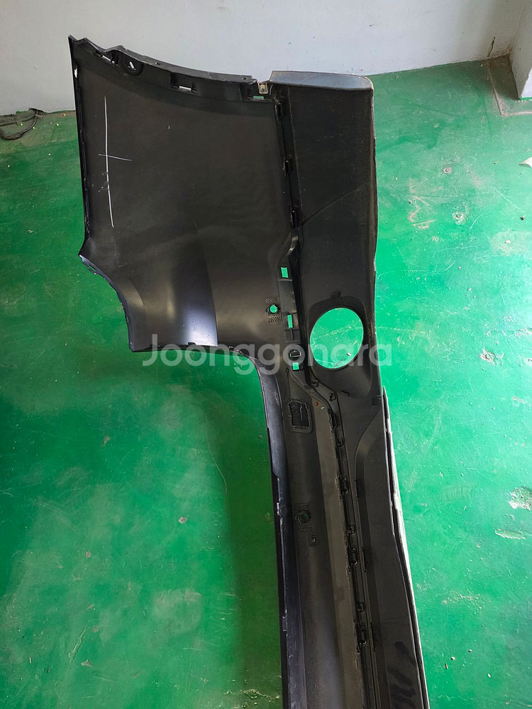 BMW X5 F15 (14~18) 뒤범퍼 하단 중고판매--4
