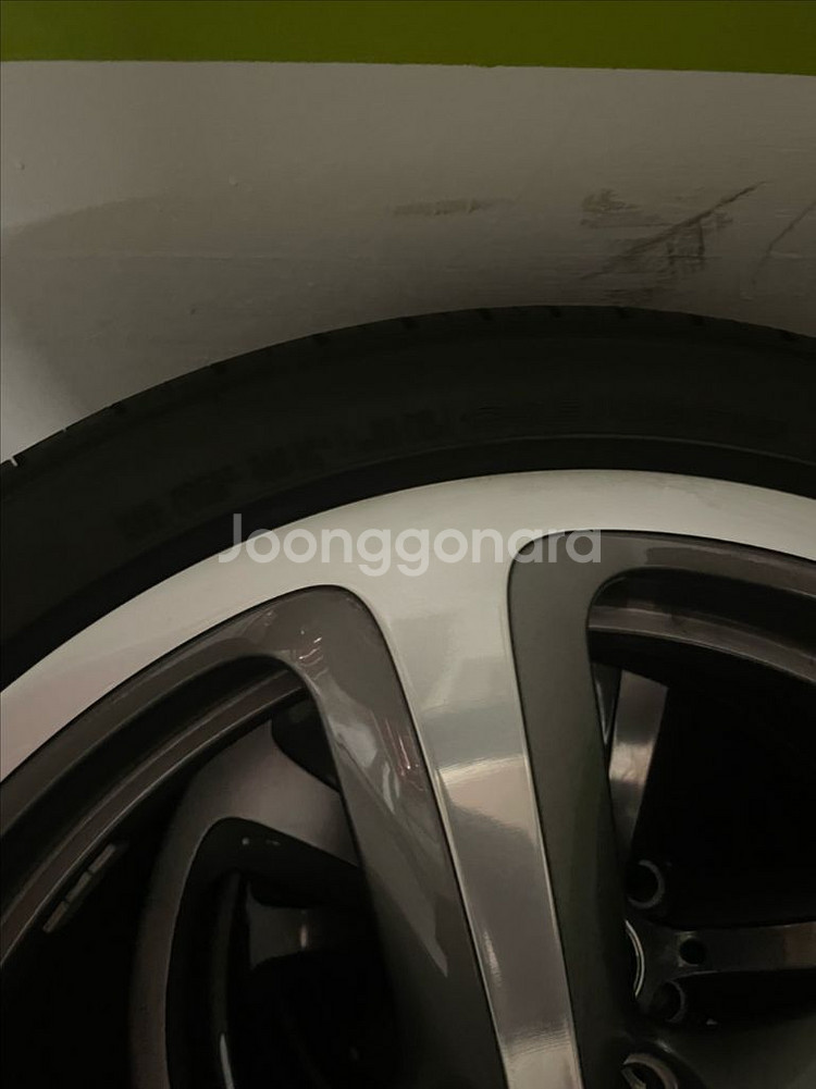 BMW 19인치 순정 휠+타이어 세트--1