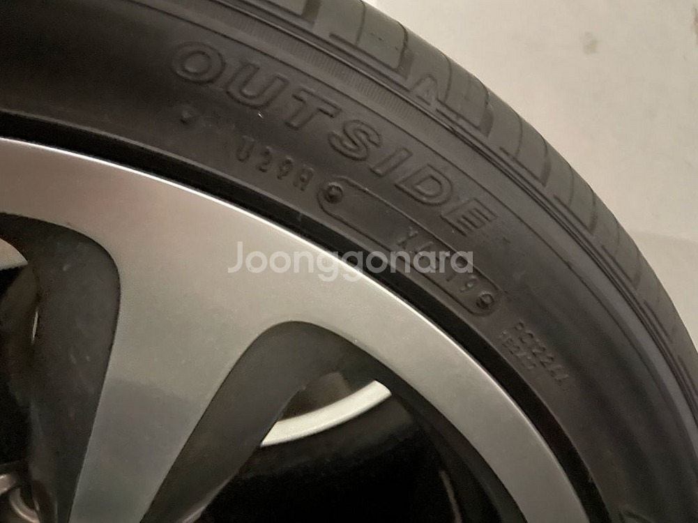 BMW 19인치 순정 휠+타이어 세트--6