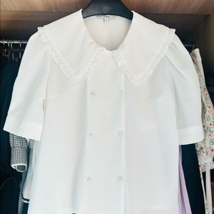 on&on블라우스