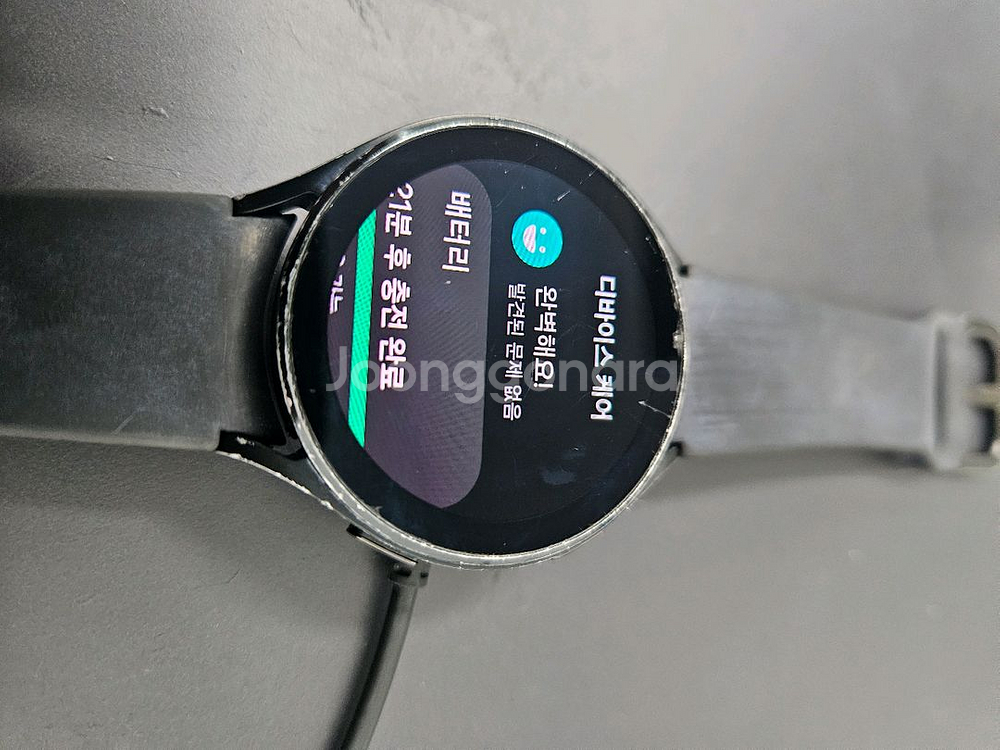 갤럭시 워치4 44mm 판매합니다.--3