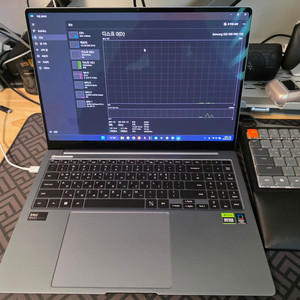 갤럭시북4 울트라 울9,램64,2tb+1tb,4070