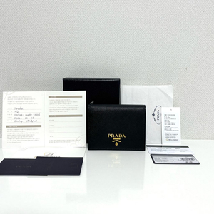 프라다 사피아노 반지갑