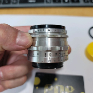 zeiss tessar T 50mm f2.8 엑작타