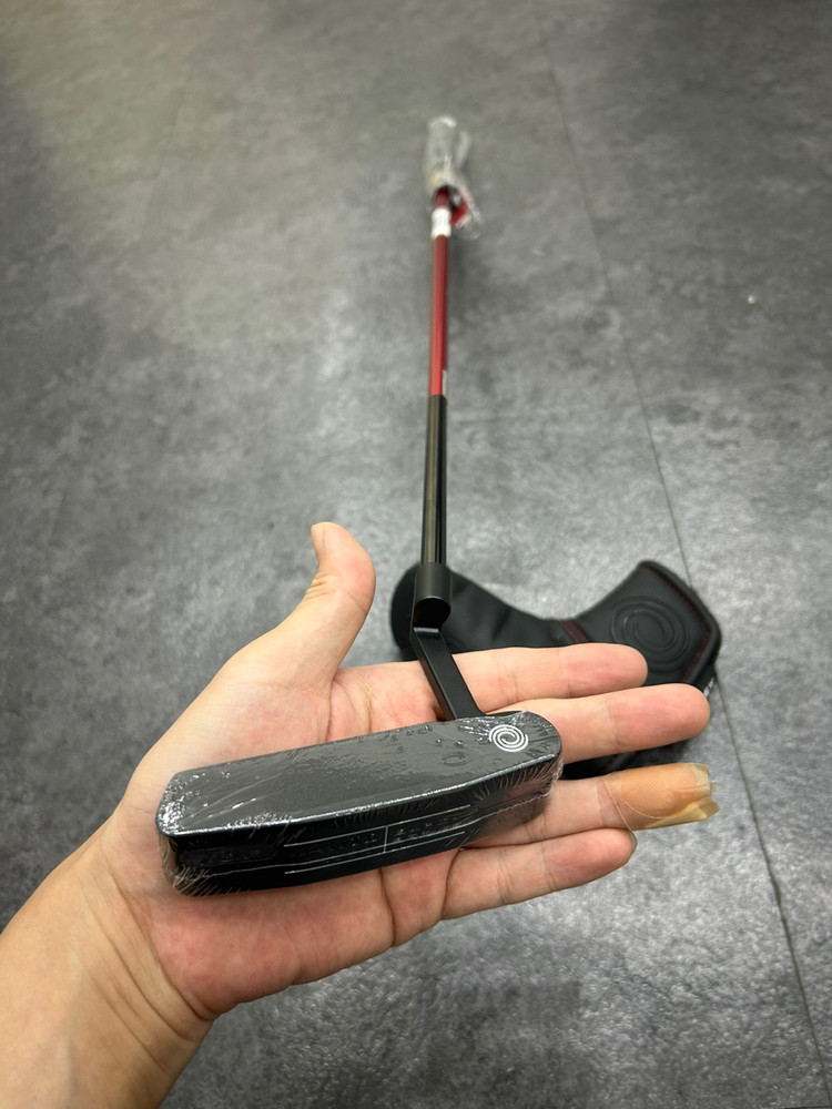 오디세이 화이트핫 원 블랙 블레이드 퍼터 스트로크랩--3