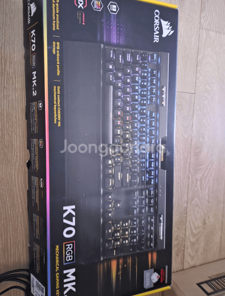 커세어 K70 RGB MK.2 적축 키보드--1