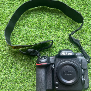 니콘 D500 바디 및 렌즈 128컷