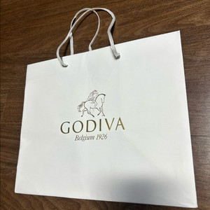 GODIVA 고디바 쇼핑백 (30x25cm) 판매합니다
