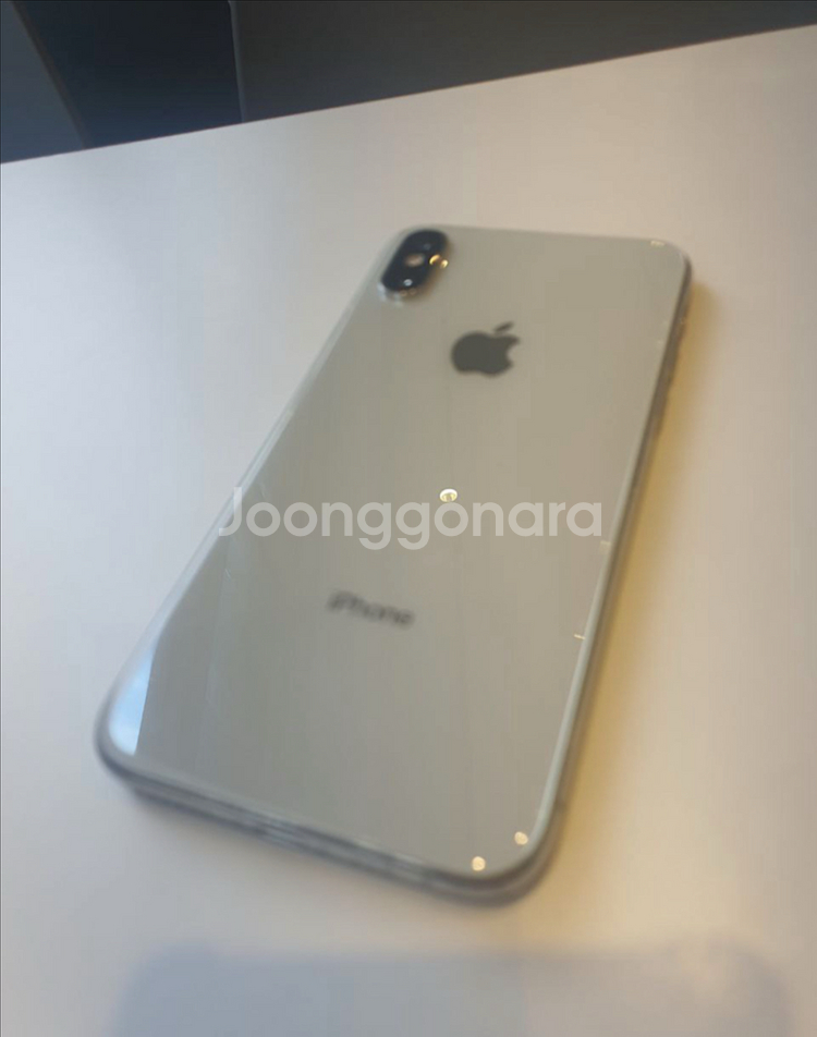 아이폰xs 실버 256gb a급 팝니다.--1