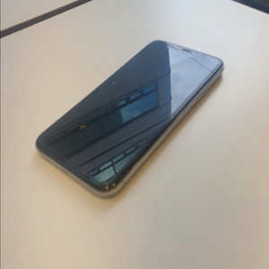 아이폰xs 실버 256gb a급 팝니다.