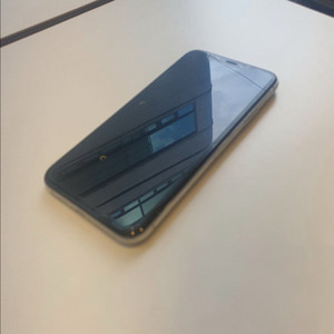 아이폰xs 실버 256gb a급 팝니다.