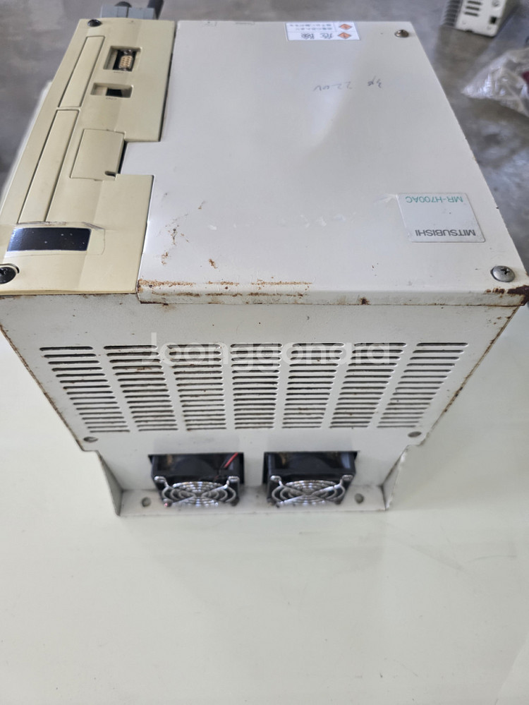 미쓰비시 AC 서보드라이브 7kW--4