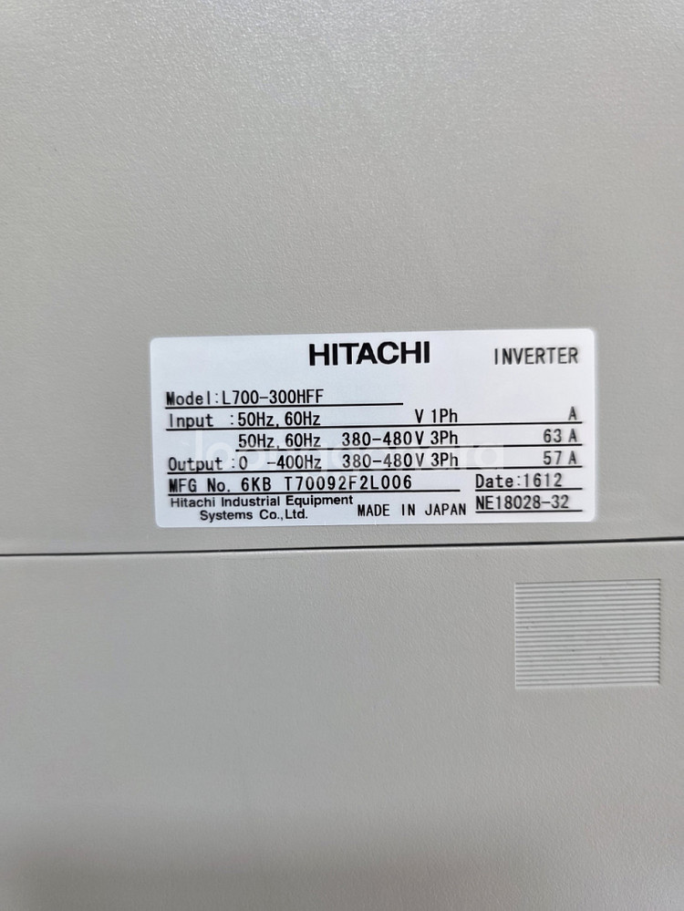 히타치 인버터 L700-300HFF 2대--5