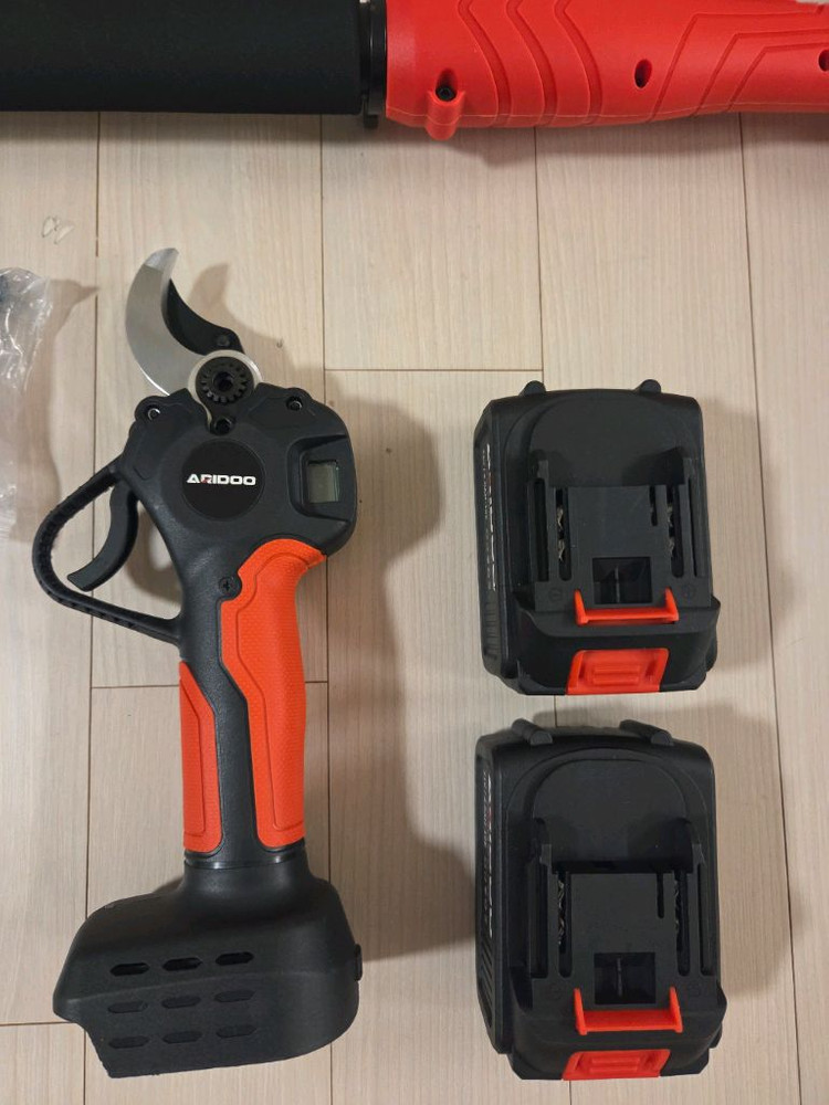 전동전지가위 장대 연장봉 풀세트 판매합니다 이미지