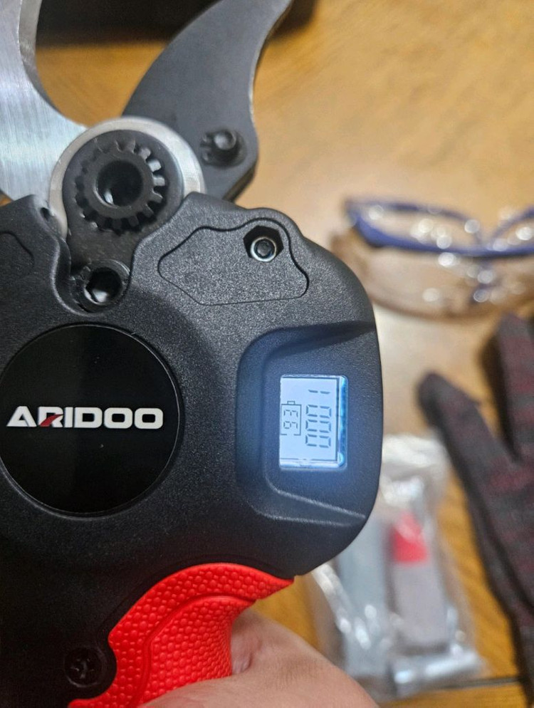 전동전지가위 장대 연장봉 풀세트 판매합니다 이미지