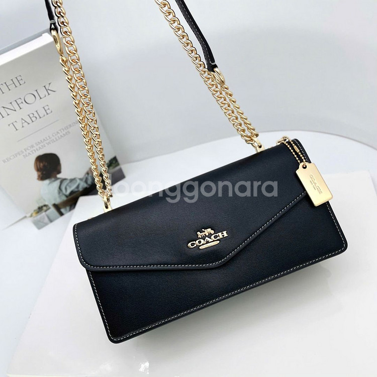 코치 클레어 엔벨로프 크로스바디백 CB198[새상품]--7