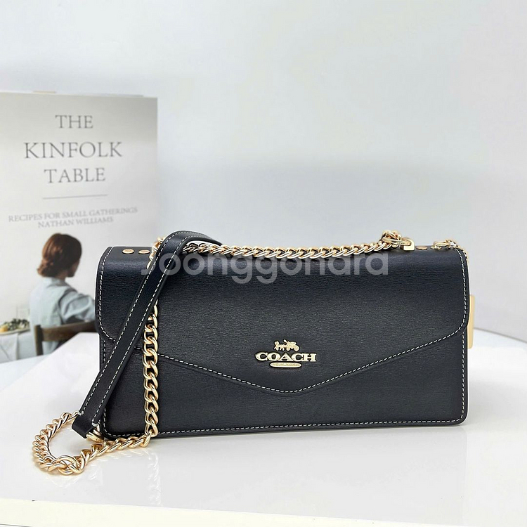 코치 클레어 엔벨로프 크로스바디백 CB198[새상품]--2