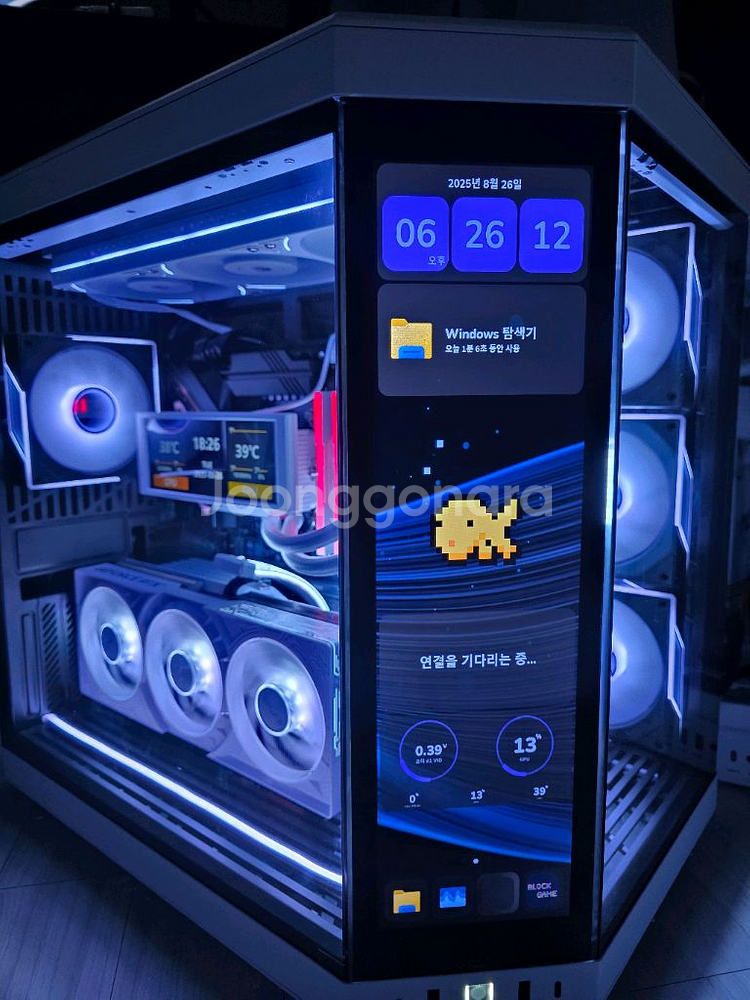 9950x3d x870e 5080 본체 팝니다(hyte--1