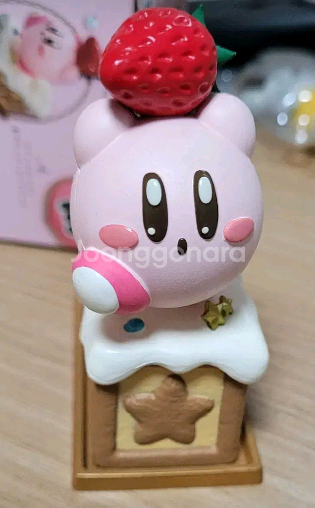 (일괄)고전 커비 말랑이 반다이 반프레스토 딸기 피규어--3