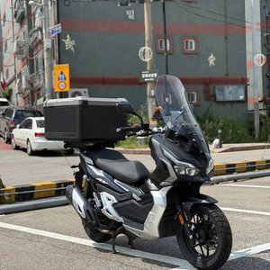 6_25년식 adv125 1.9만km 배달셋팅 팝니다