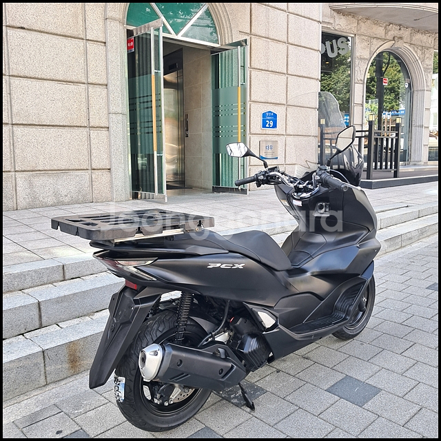 혼다 PCX125 ABS 4만키로 타이어 전,후 교체--5