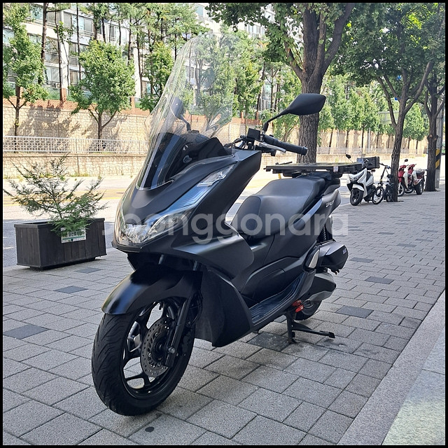 혼다 PCX125 ABS 4만키로 타이어 전,후 교체--2