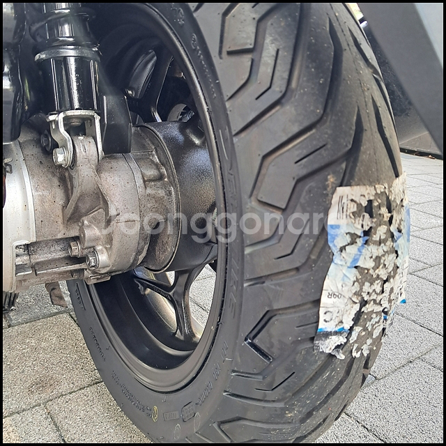 혼다 PCX125 ABS 4만키로 타이어 전,후 교체--9