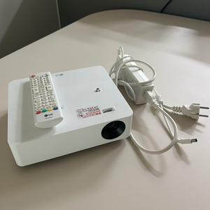 lg 빔프로젝터 pf610p(구글 트롬태스트 포함)