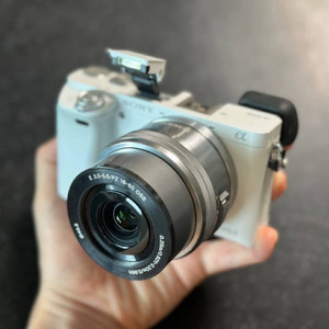 소니 a6000 미러리스 카메라