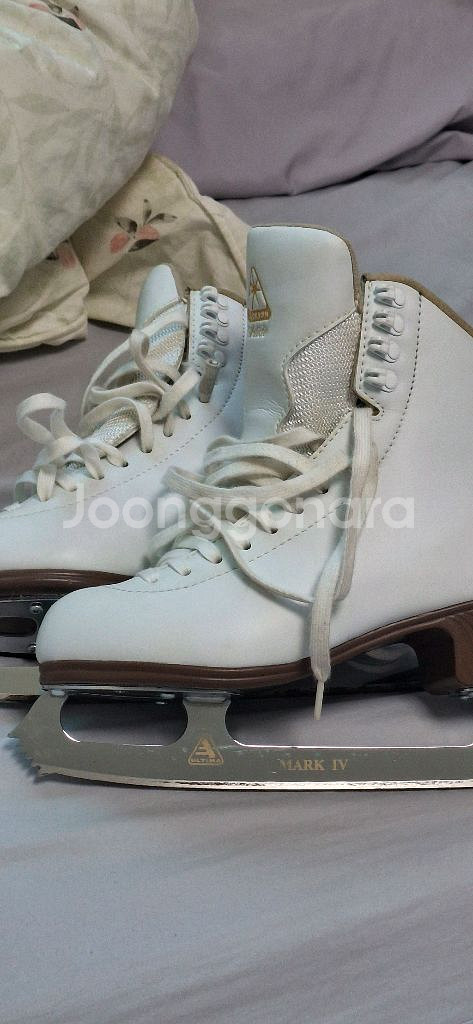 피겨화 단품 잭슨 1790 4.5(220~225)사이즈--0