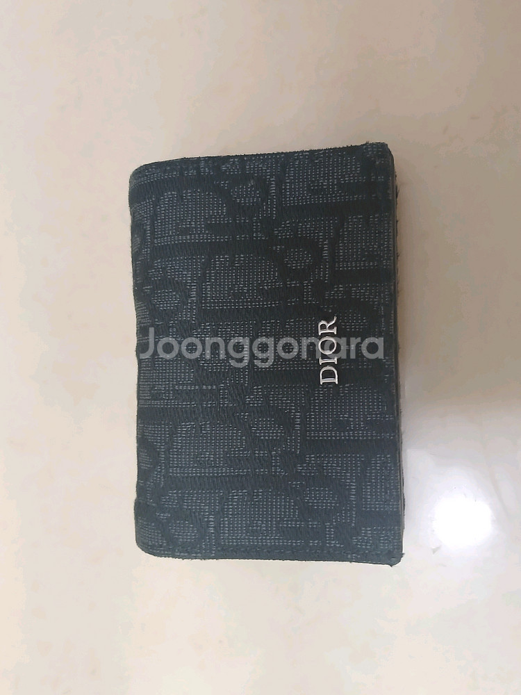 디올 카드지갑 판매합니다--0
