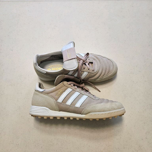 아디다스 문디알팀 RS TF화 베이지 270