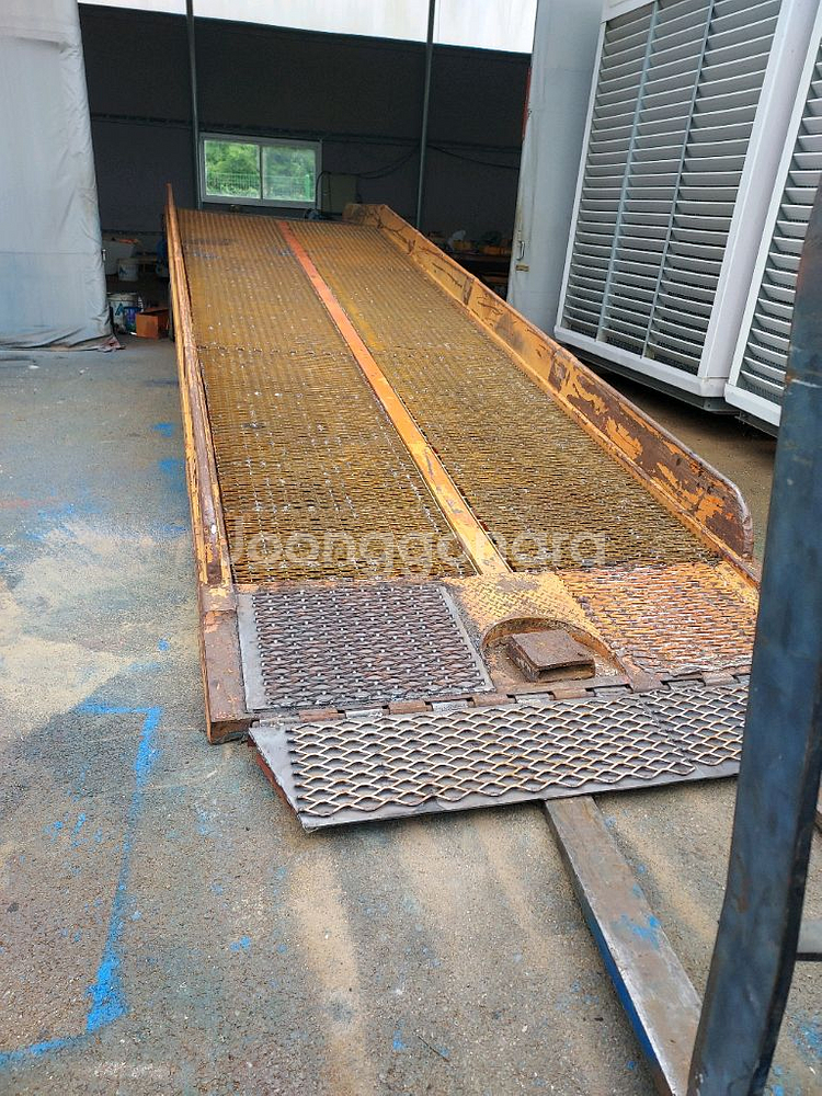 컨테이너도크 신품과 중고 판매 합니다--4