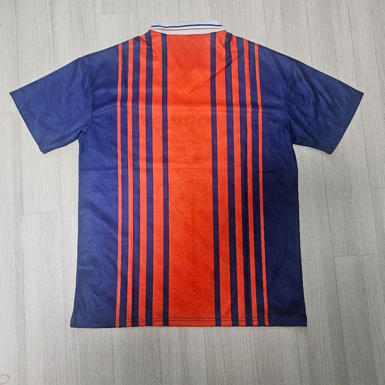 PSG 레트로 축구져지 이미지