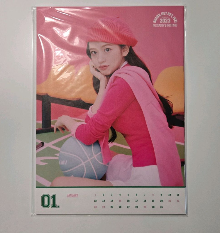 아이브 시즌 그리팅(시그) 2023 이미지